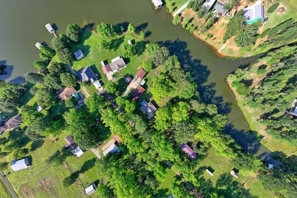 640 Pecan Estates Loop, Hemphill, TX - View 3