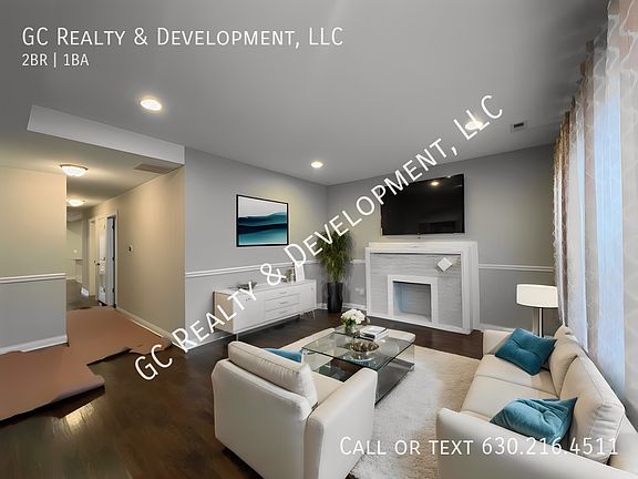 2nd image of 1727 W Albion Ave APT 1