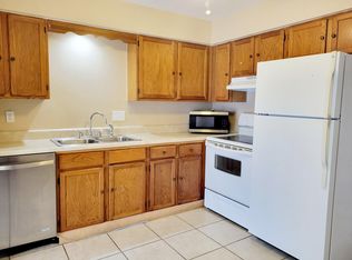 1107 SE 46th Ln APT A, Cape Coral, FL 33904