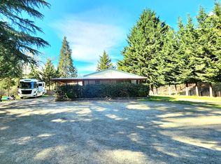 874 S Main St, Canyonville, OR 97417
