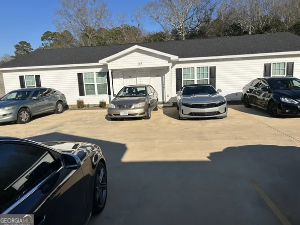 115 Ronald Pride Blvd, Fort Valley, GA 31030