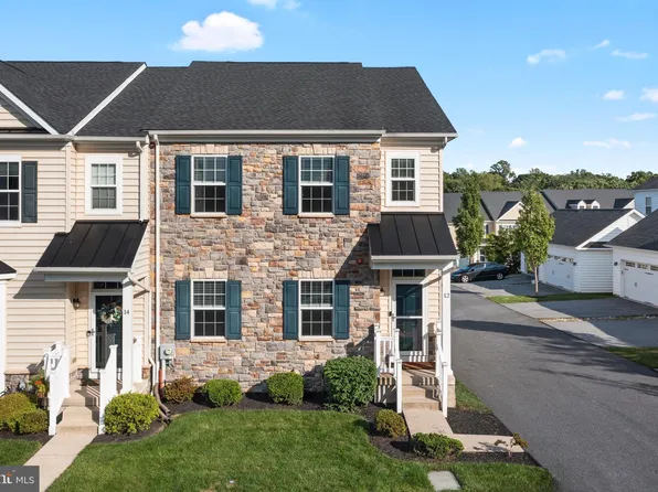 12 Skylar Cir, Media, PA 19063