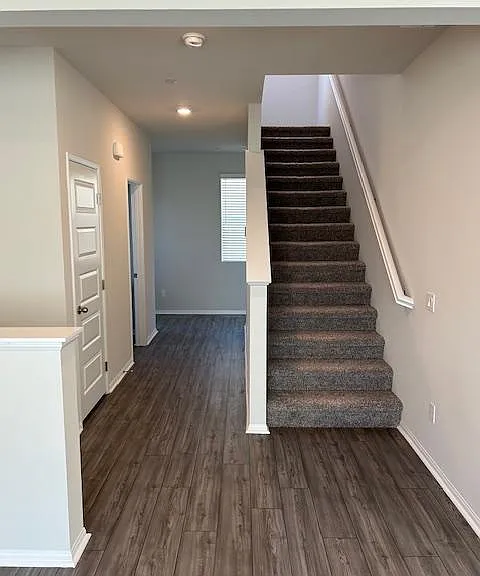 28109 Ashtree St — Photo 13