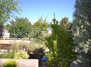 6700 Saroni Dr, Oakland, CA 94611