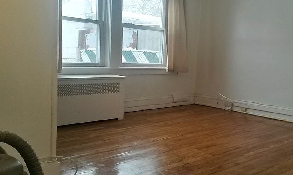 1st image of 3242 54th St