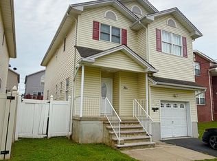 31 Skitka Ave #A, Carteret, NJ 07008