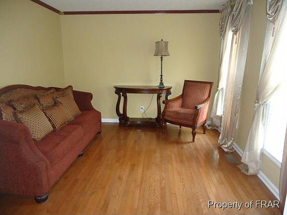 3rd image of 5608 Edwin Deaver Dr