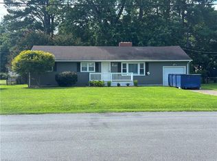 27 Garrow Rd, Newport News, VA 23602