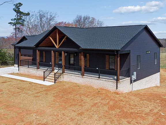 2nd image of 1155 Piney Mountain Rd