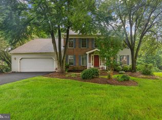 6620 White Post Rd, Centreville, VA 20121