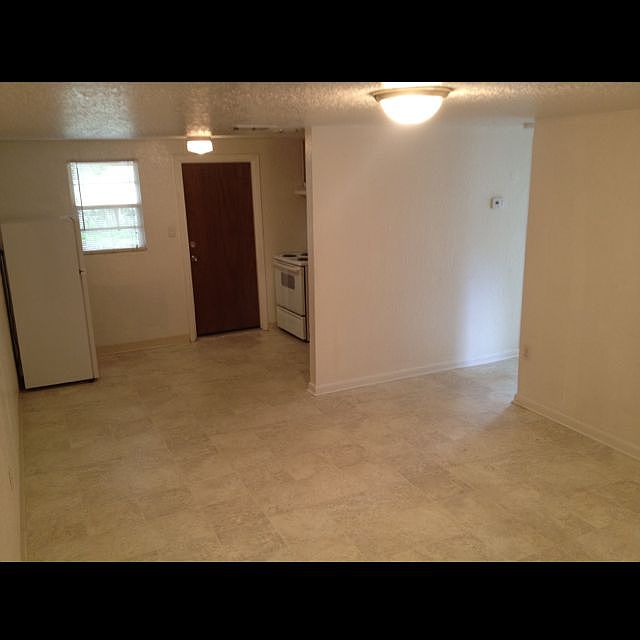 2nd image of 37223 Marlu Ln