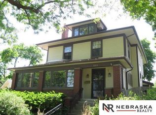 3215 Ed Creighton Ave, Omaha, NE 68105