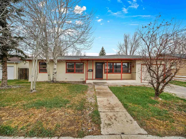 1719 Spring Crk, Laramie, WY 82070
