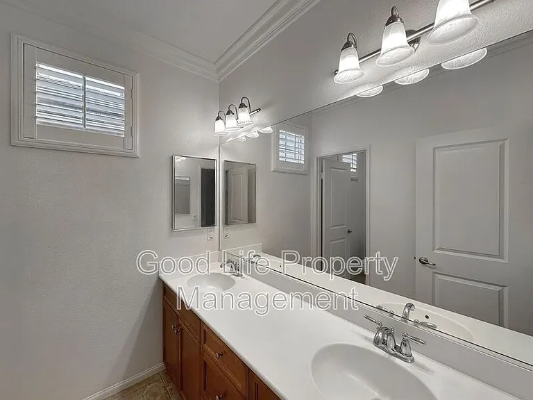 1828 Scarlet Pl — Photo 20