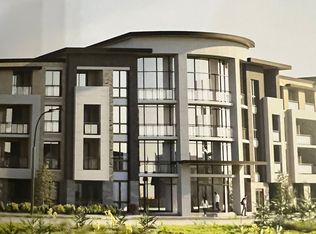 385 Arctic Red Dr #211, Oshawa, ON L1L0H8