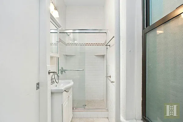 Rented by Halstead Real Estate | media 26