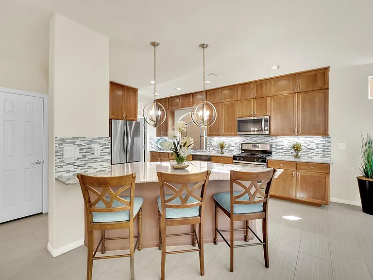 6147 Parma Ridge Ct — Photo 33