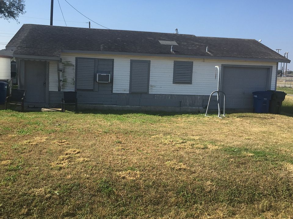 1st image of 11337 Blades St