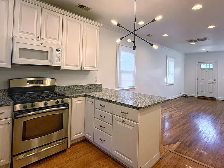 513 Schuyler Rd — Photo 11