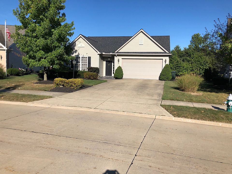 1st image of 27382 Wheaton Pl