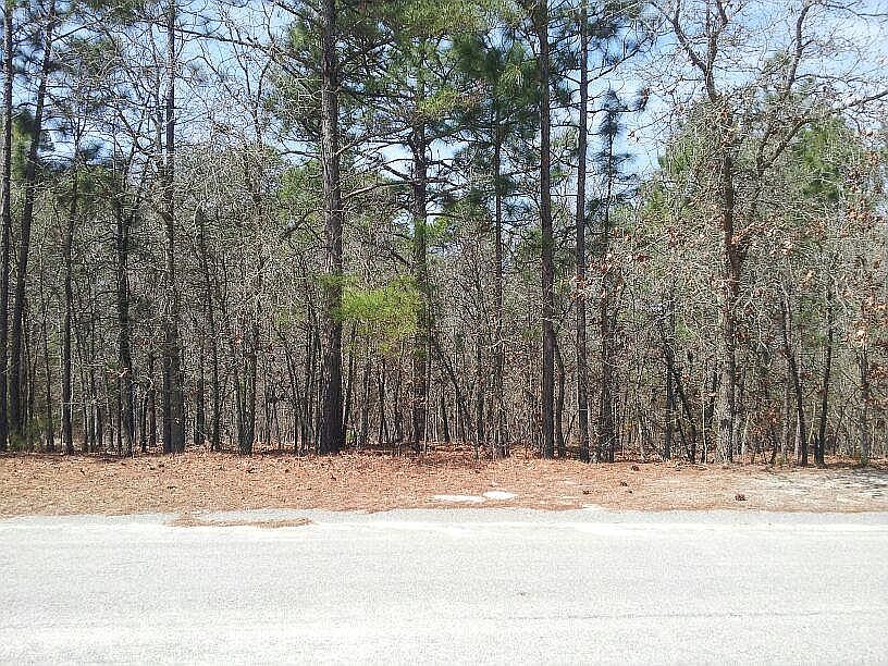 1st image of 11 Oak Hill Dr