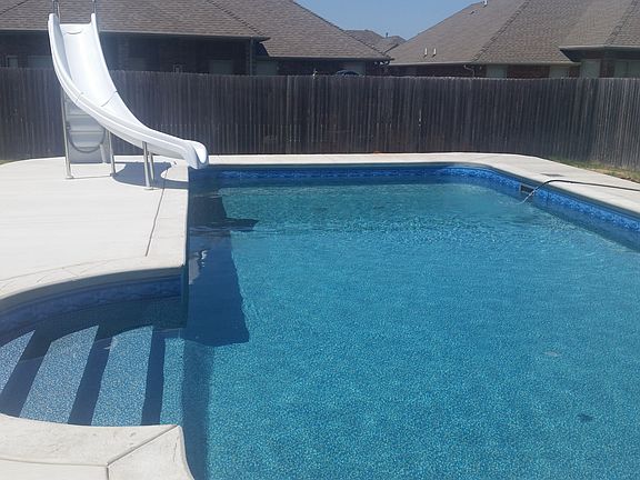 2nd image of 2921 SW 140th St