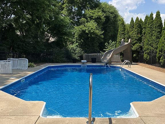 3rd image of 1080 Summerstar Cir