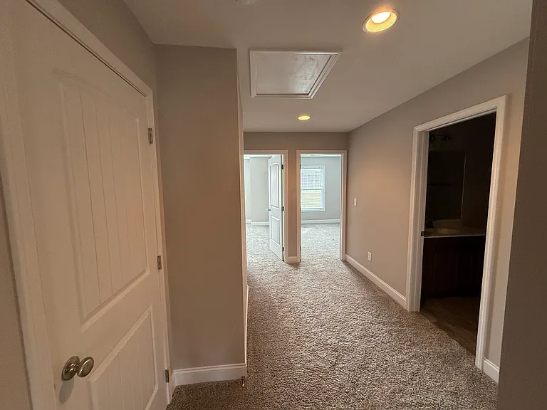 336 Broadberry Ave — Photo 19