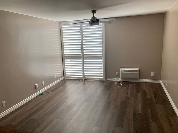 3rd image of 3050 Rue D'orleans #480
