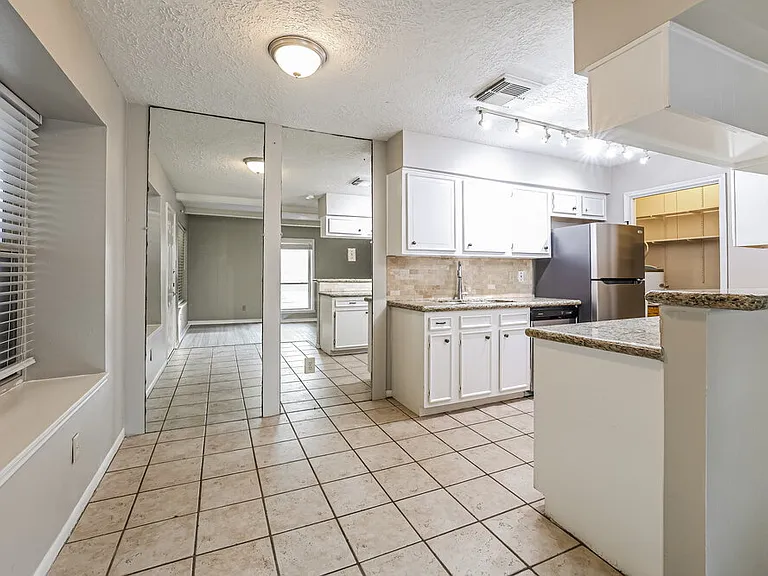 13483 Castilian Dr #1 — Photo 7