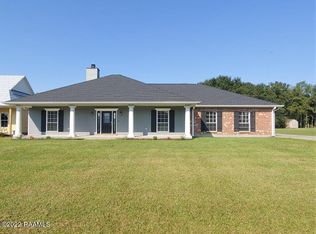 104 Beth Ln, Rayne, LA 70578