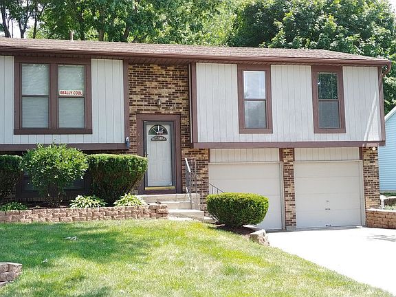 2nd image of 6160 Carnation Dr