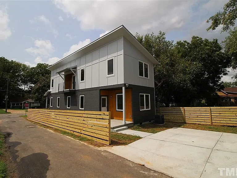 218 Heck St — Photo 5