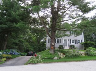 15 Burlingame Rd, Smithfield, RI 02917