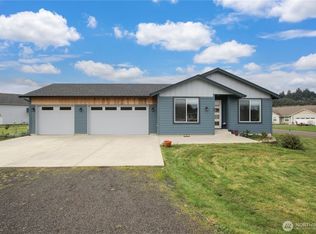 30 Nature Loop, Cathlamet, WA 98612
