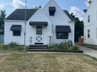12500 Darlington Ave, Garfield, OH