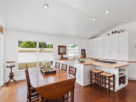 2nd image of 1035 Ibises Ct