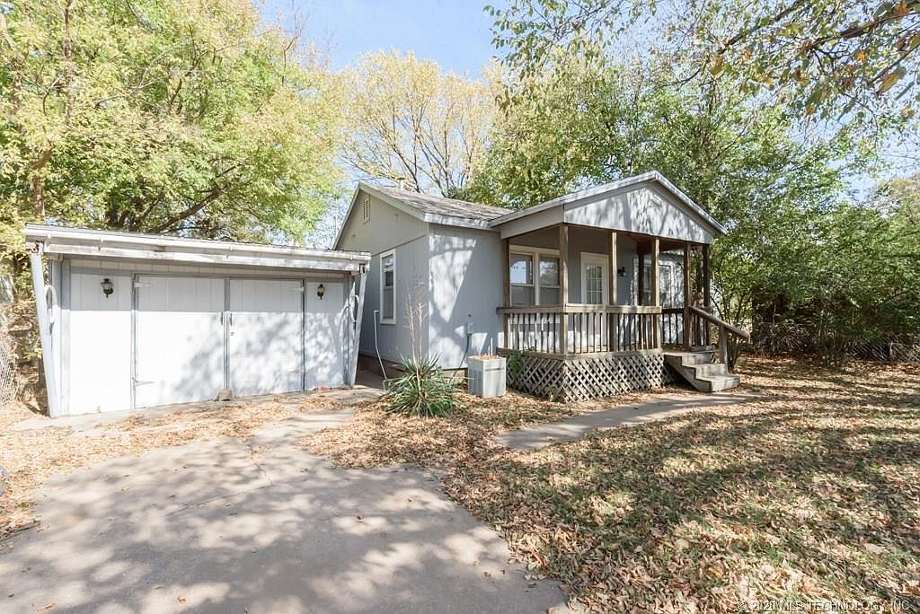 1240 E Walnut St Cushing Ok 74023 Zillow