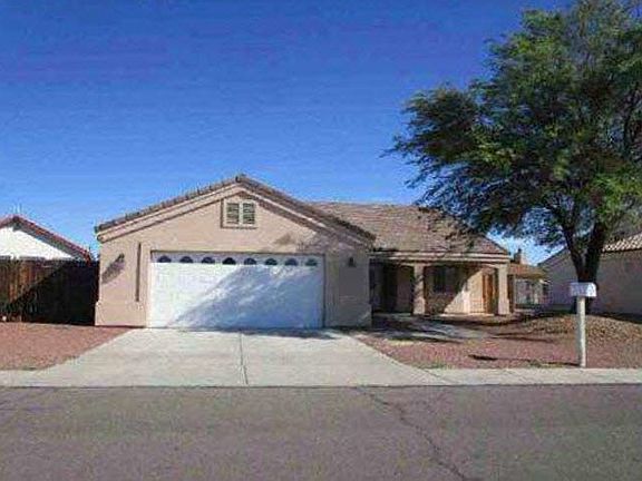 2nd image of 647 Primrose Ln