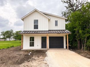 302 S Lamar St, Itasca, TX 76055