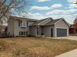 906 5th Ave NE, Kasson, MN 55944
