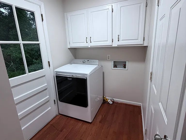 9415 Seasons Dr — Photo 10
