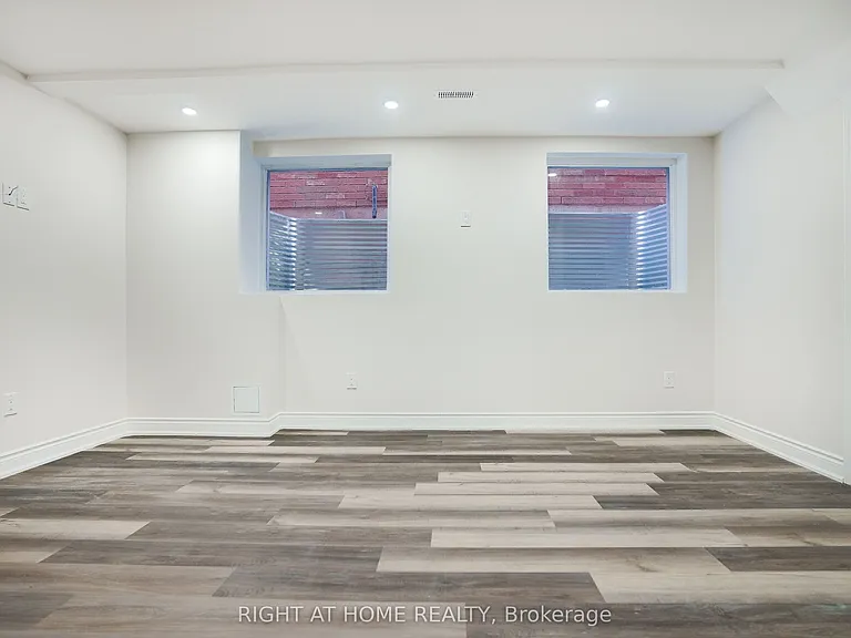 440 Downes Jackson Hts #BASEMENT — Photo 13