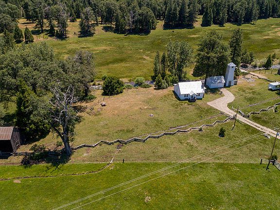 3rd image of 35999 Hwy 44