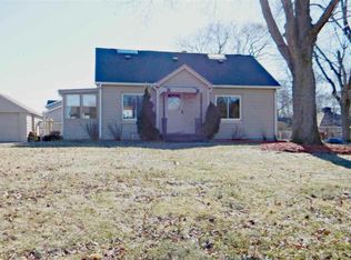 1020 W Jackson St, Belvidere, IL 61008