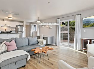 218 Broadway, Tacoma, WA 98402