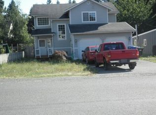 635 Center St W, Eatonville, WA 98328