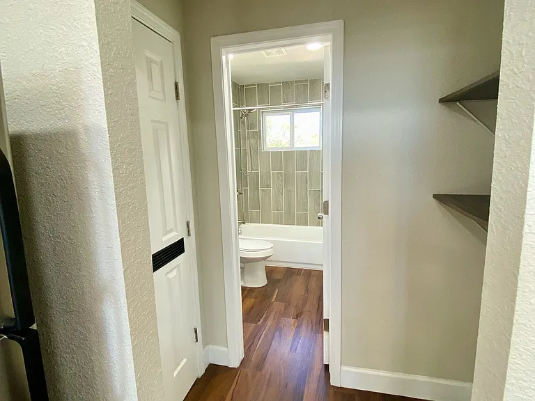 1814 Ceralvo St — Photo 8