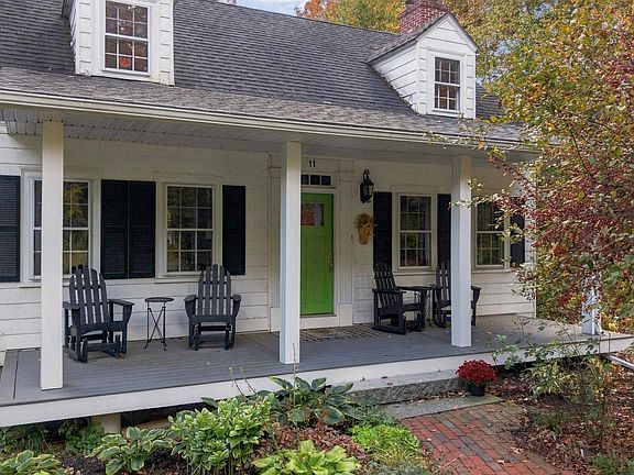 3rd image of 11 Thayer Pond Road