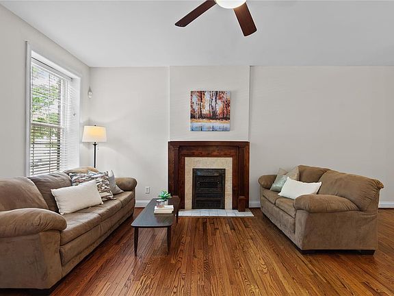 3rd image of 6004-6006 Etzel Ave